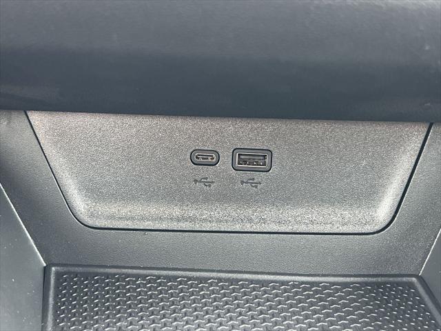 new 2026 Chevrolet Equinox car, priced at $34,895