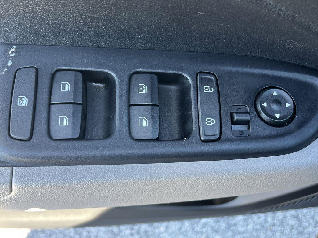 used 2024 Hyundai Venue car, priced at $19,999