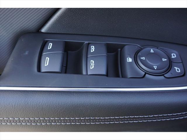 new 2025 Buick Envision car, priced at $39,740