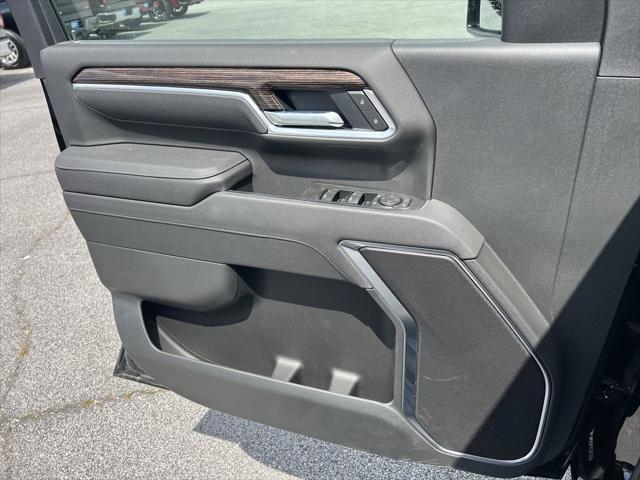 new 2025 GMC Sierra 3500 car, priced at $79,155