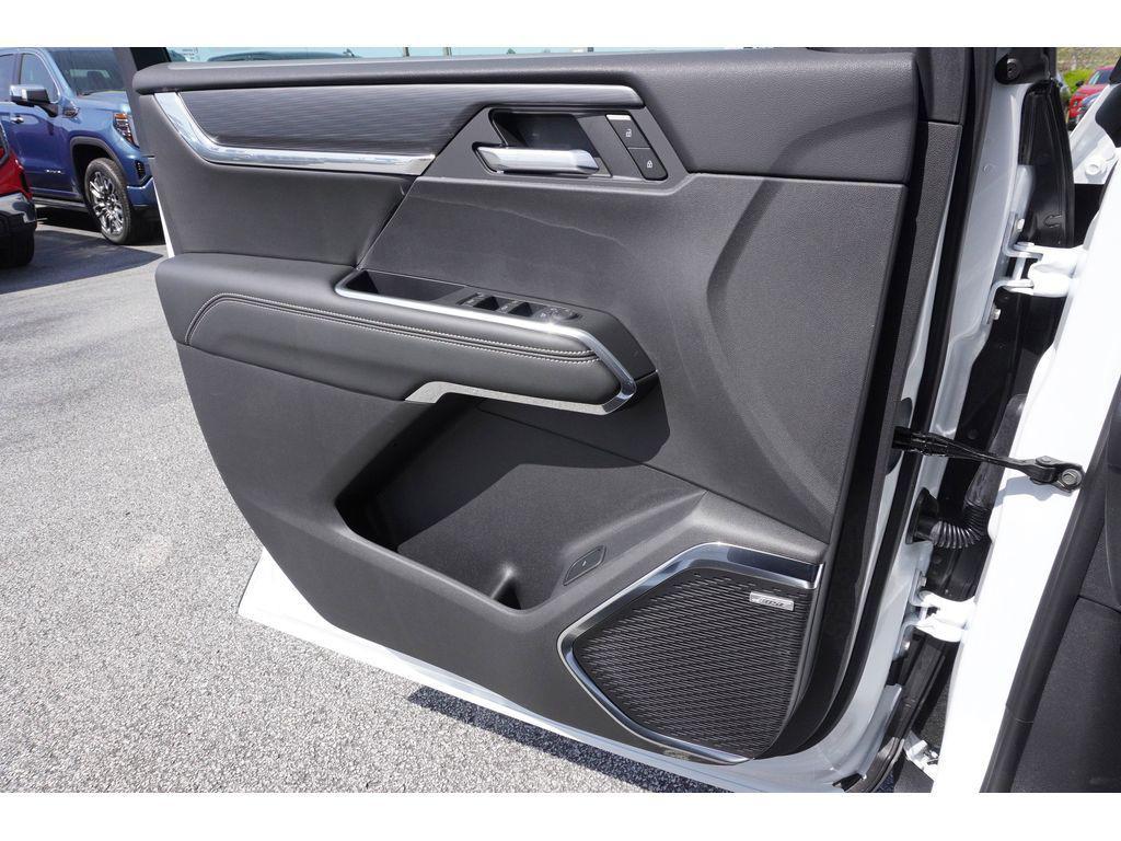 new 2025 GMC Acadia car, priced at $43,999
