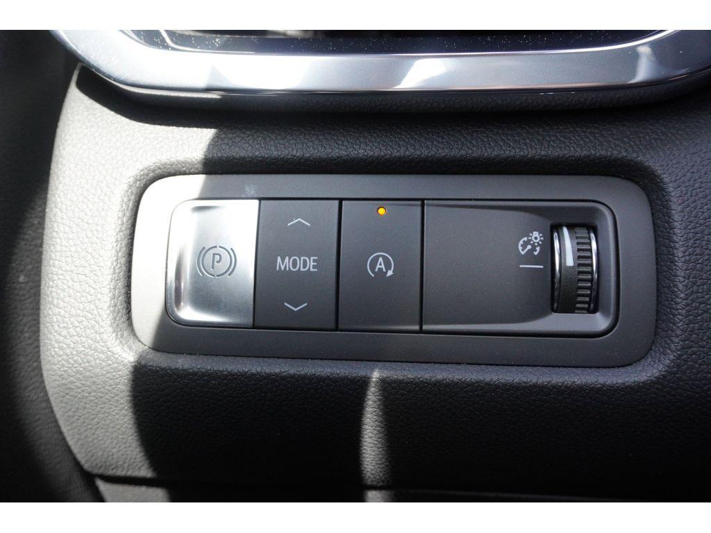 new 2025 GMC Acadia car, priced at $43,999