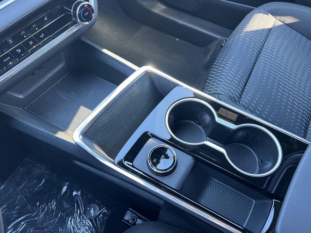 new 2026 Chevrolet Equinox car, priced at $30,495