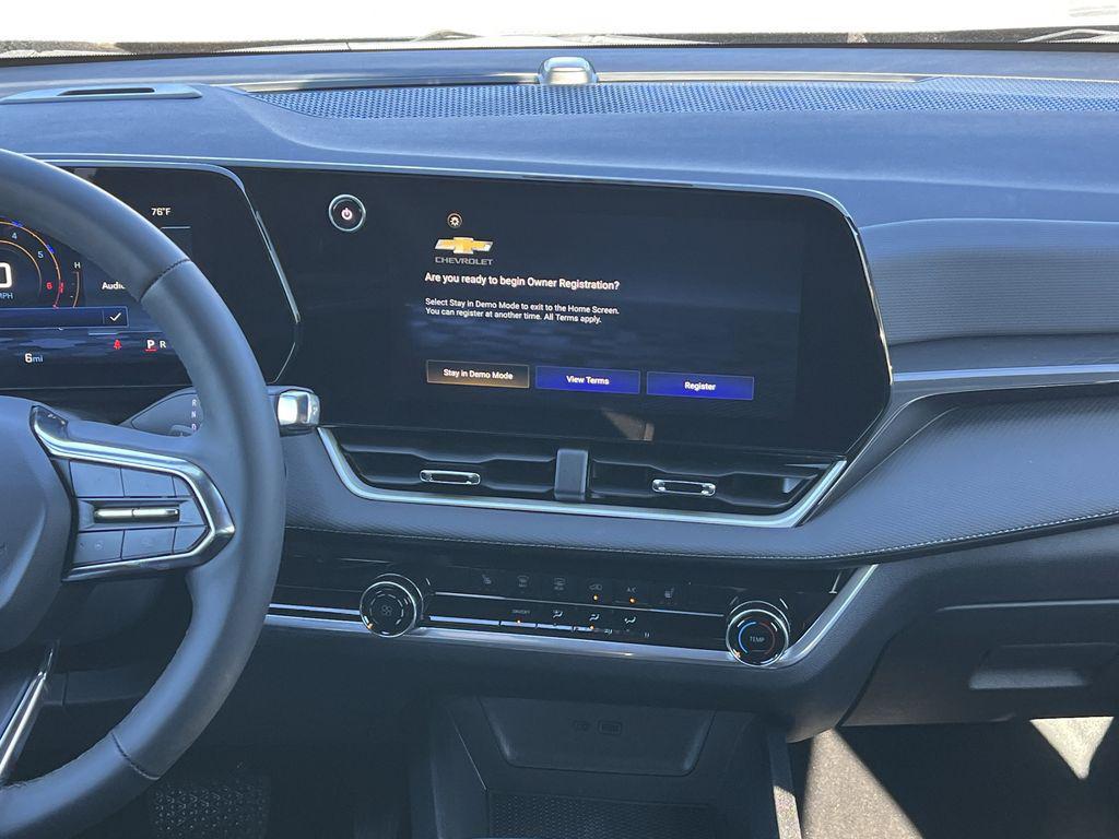 new 2026 Chevrolet Equinox car, priced at $30,495