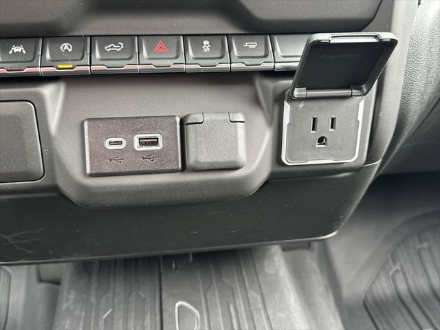 new 2025 GMC Sierra 1500 car, priced at $46,749