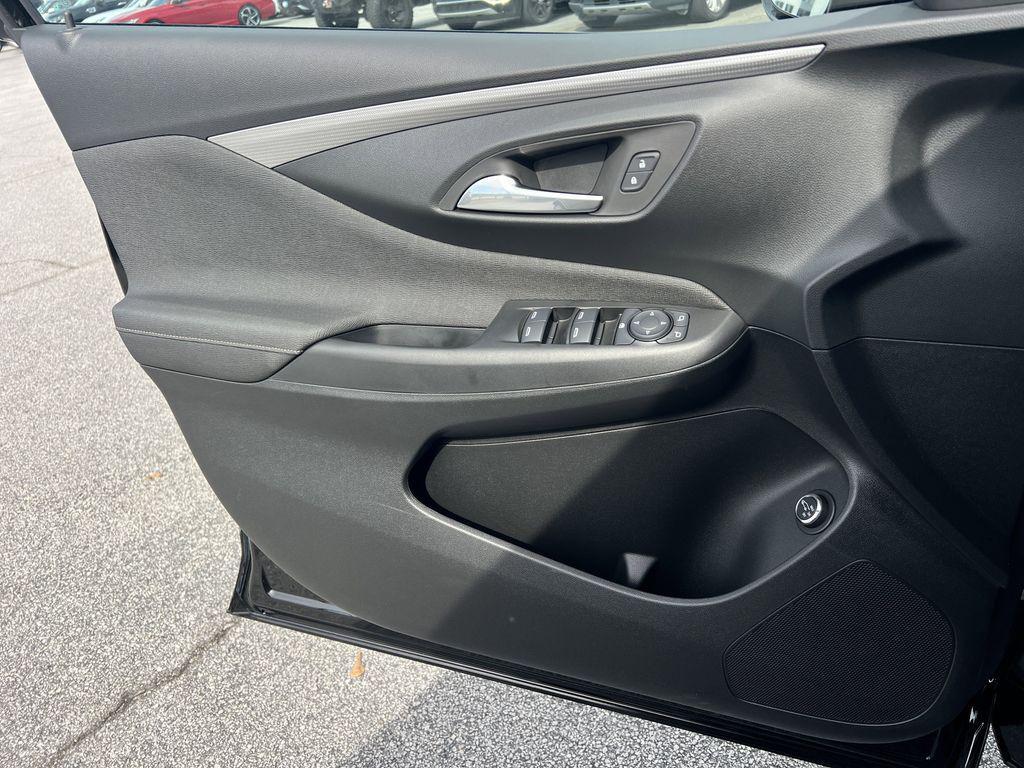 new 2026 Buick Envista car, priced at $32,385