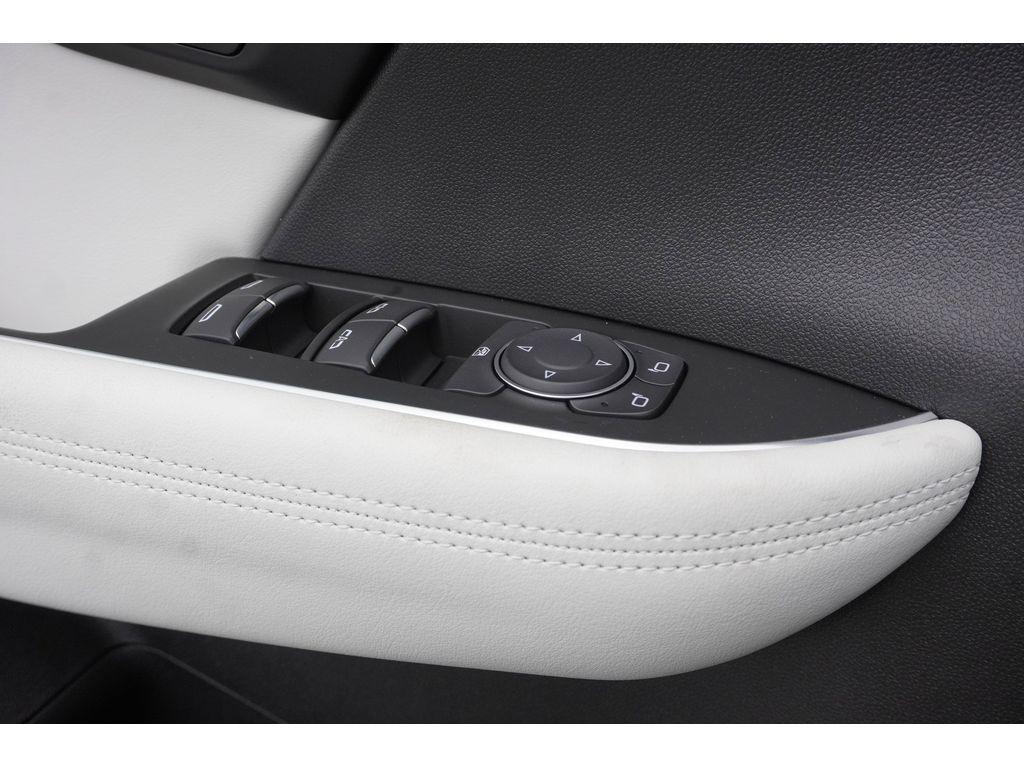 new 2025 Buick Envision car, priced at $47,595