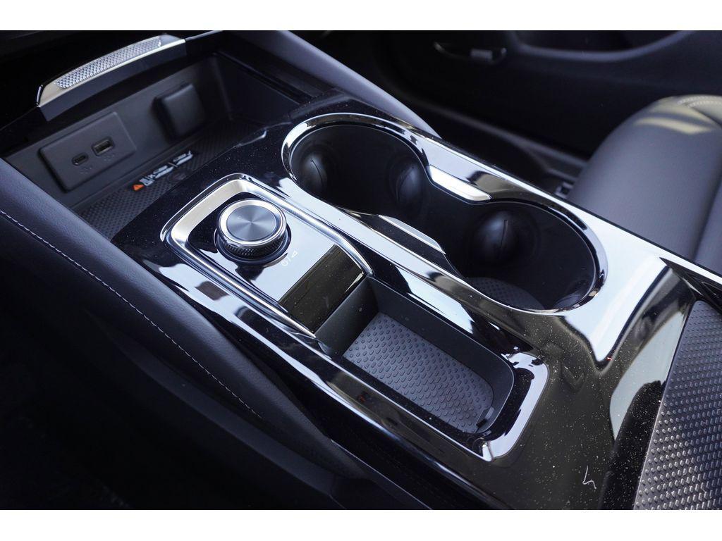 new 2025 Buick Envision car, priced at $38,390