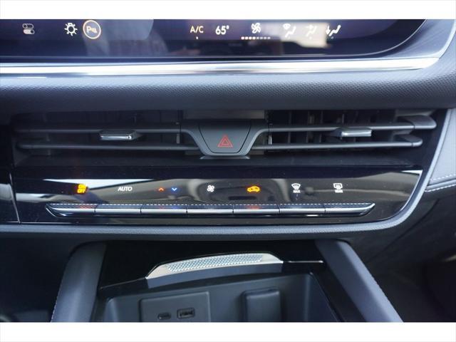 new 2025 Buick Envision car, priced at $38,390