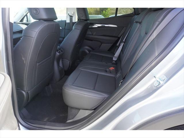 new 2025 Buick Envision car, priced at $38,390