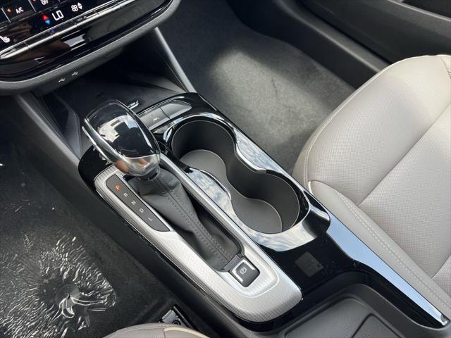 new 2025 Buick Envista car, priced at $32,185