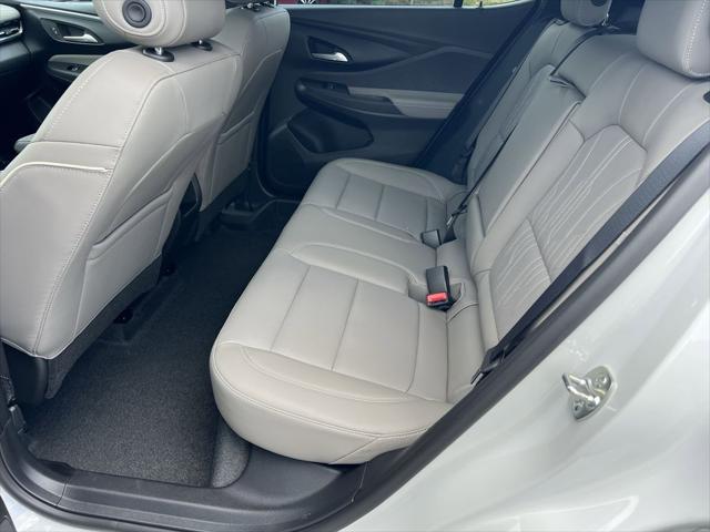 new 2025 Buick Envista car, priced at $32,185