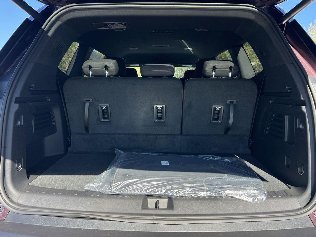 new 2026 GMC Acadia car, priced at $46,090