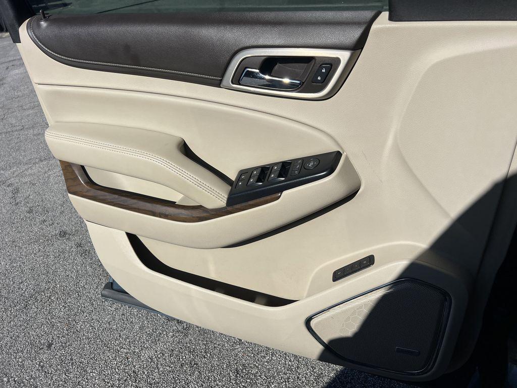 used 2019 GMC Yukon XL car, priced at $26,999