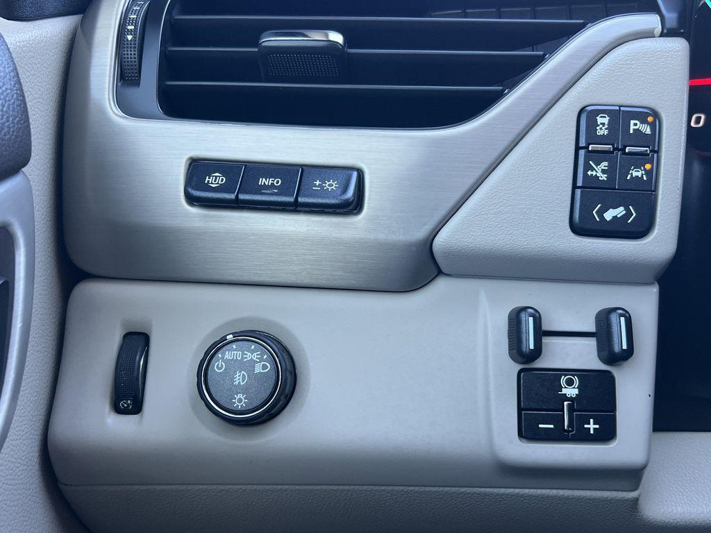 used 2019 GMC Yukon XL car, priced at $26,999