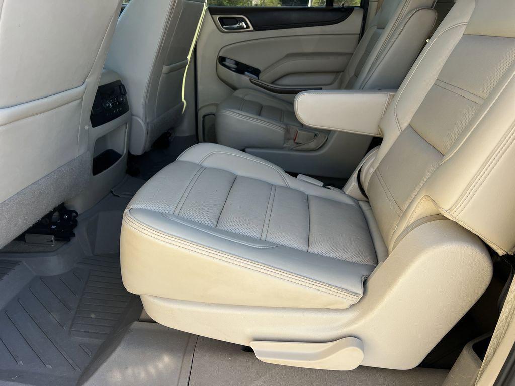 used 2019 GMC Yukon XL car, priced at $26,999