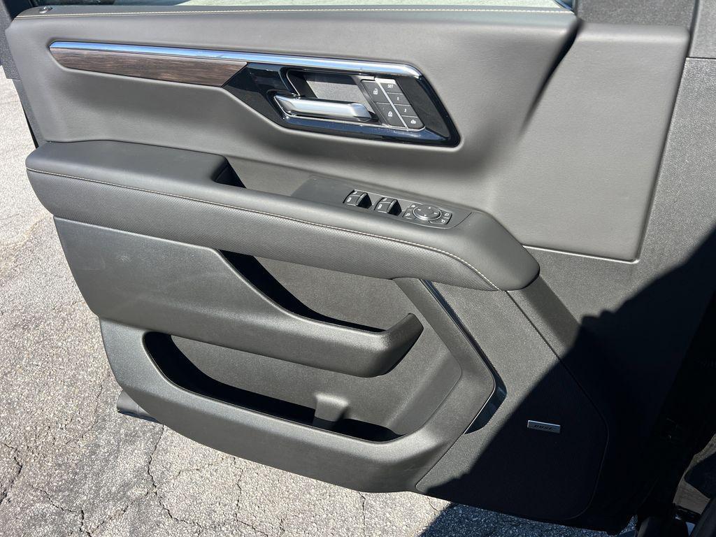 new 2026 Chevrolet Tahoe car, priced at $83,114