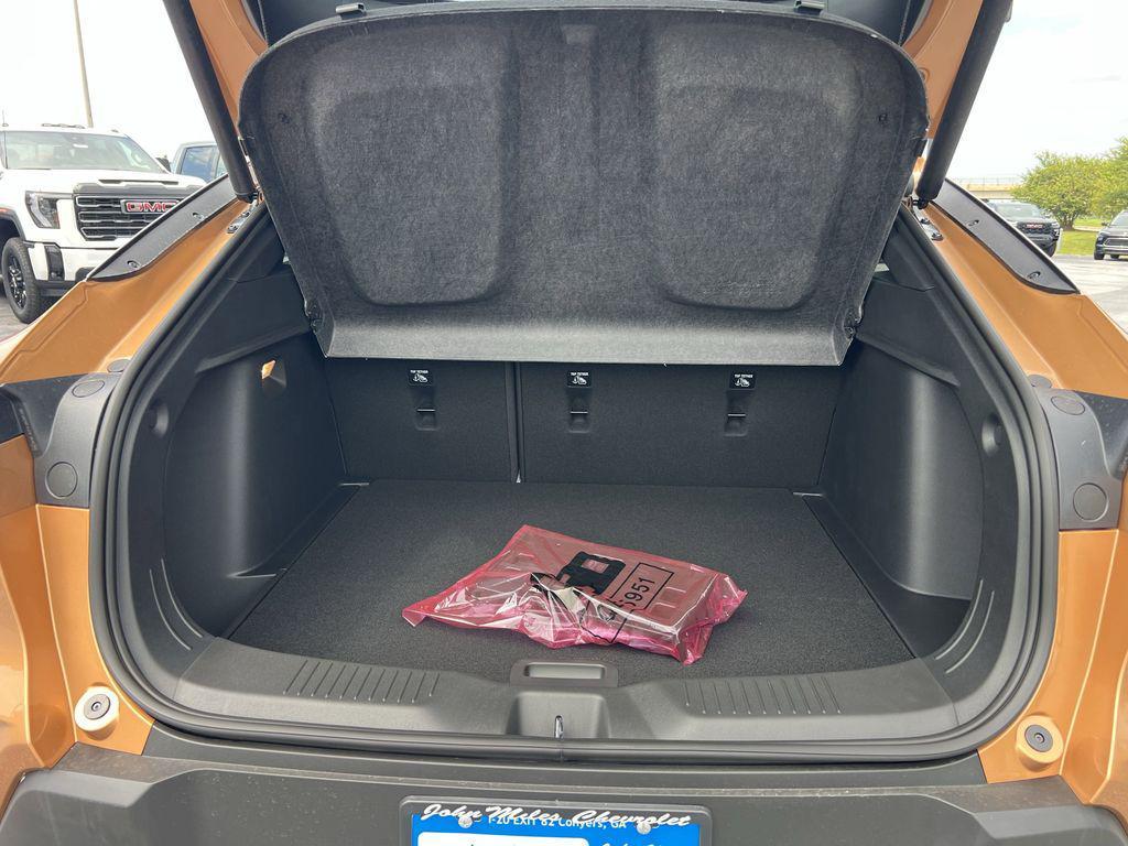 new 2025 Buick Envista car, priced at $27,455