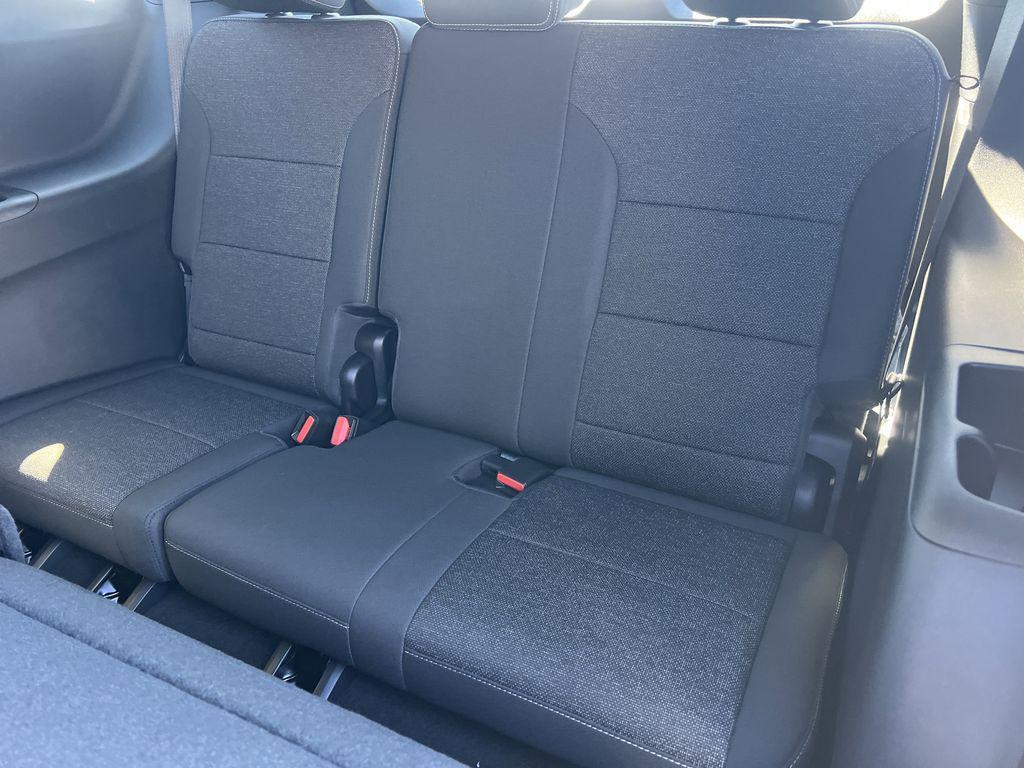 new 2026 Chevrolet Traverse car, priced at $42,695