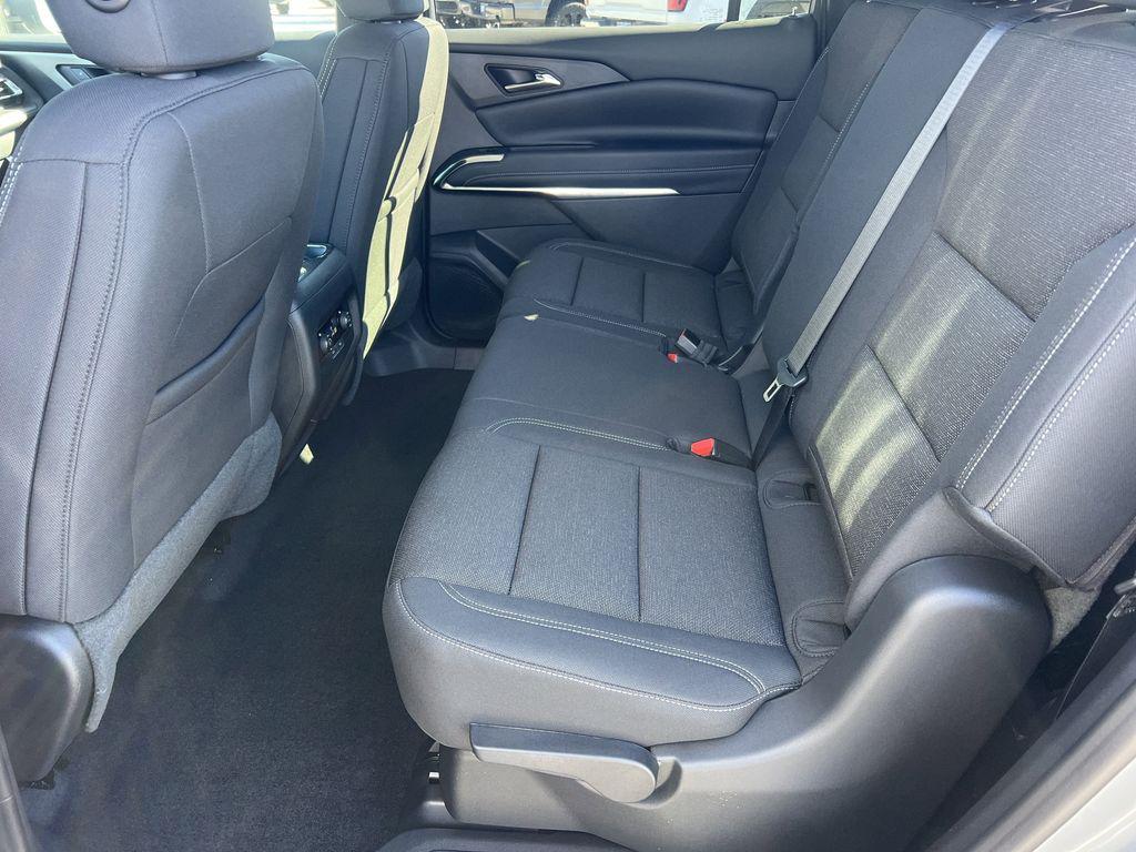 new 2026 Chevrolet Traverse car, priced at $42,695