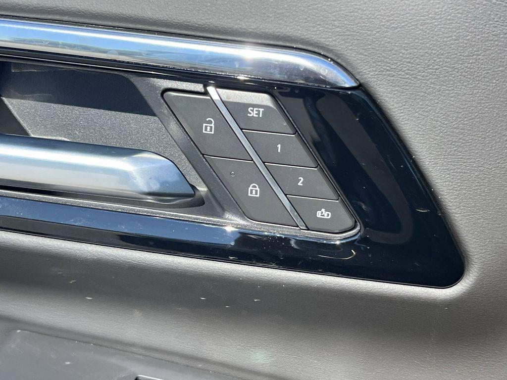 new 2025 Chevrolet Suburban car, priced at $83,715