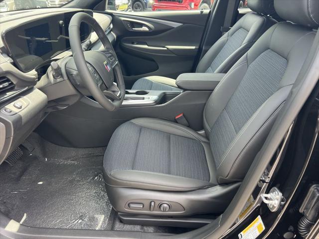 new 2025 Buick Envista car, priced at $26,860