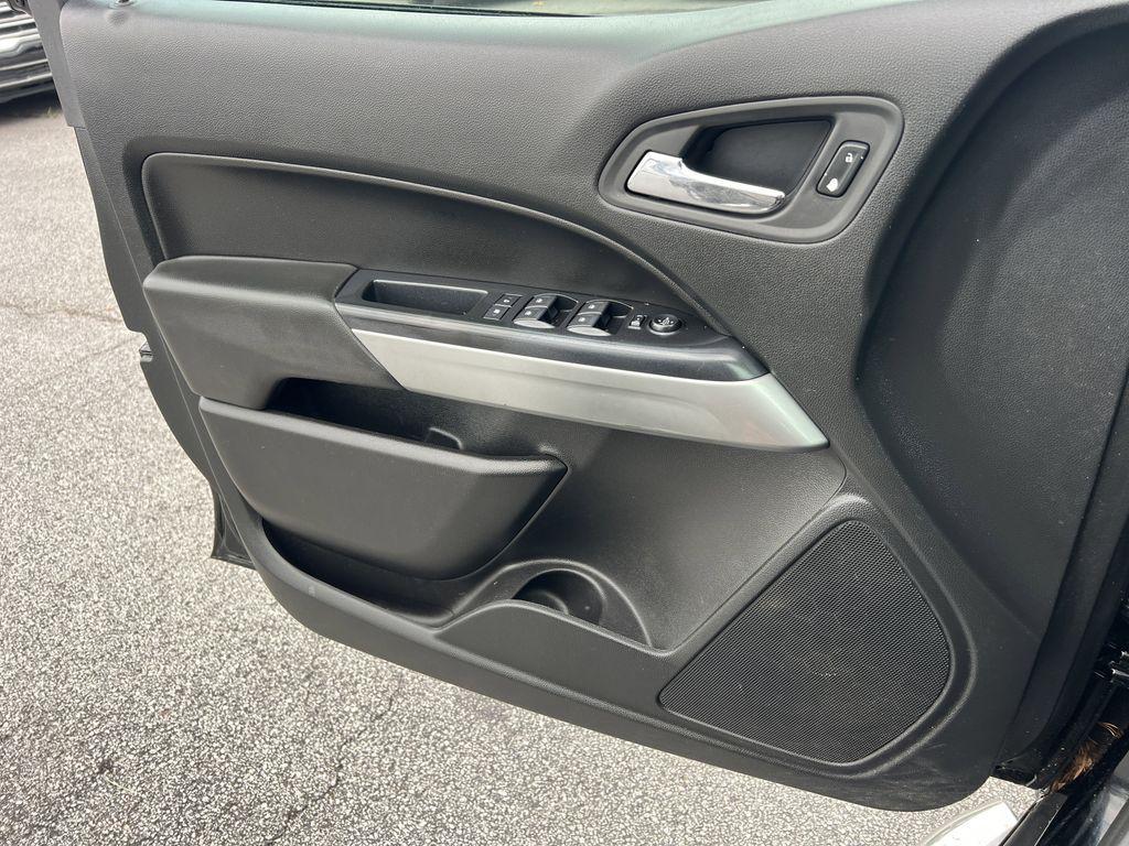 used 2019 Chevrolet Colorado car, priced at $18,999