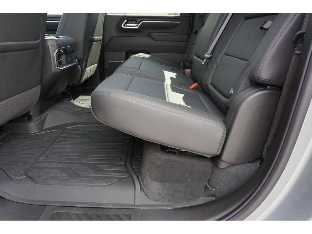 new 2025 GMC Sierra 2500 car, priced at $78,705