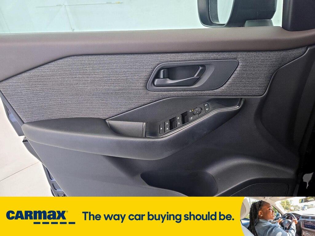 used 2023 Nissan Rogue car, priced at $22,998