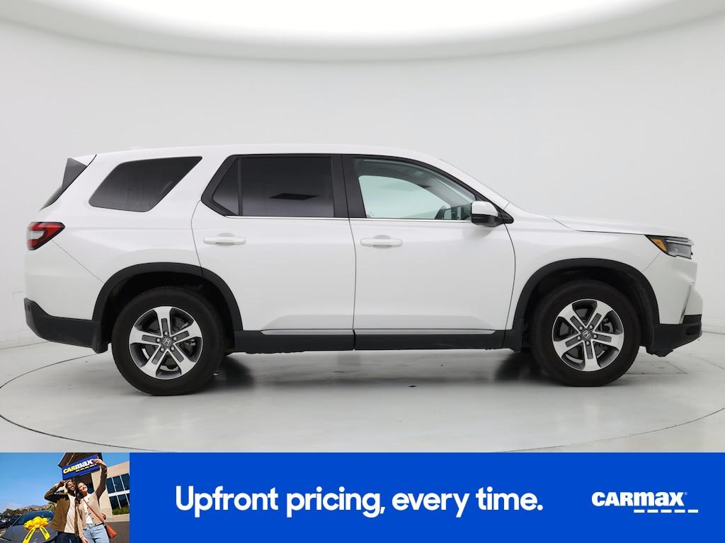 used 2025 Honda Pilot car, priced at $40,998