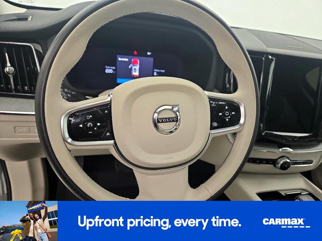 used 2024 Volvo XC60 Recharge Plug-In Hybrid car, priced at $47,998