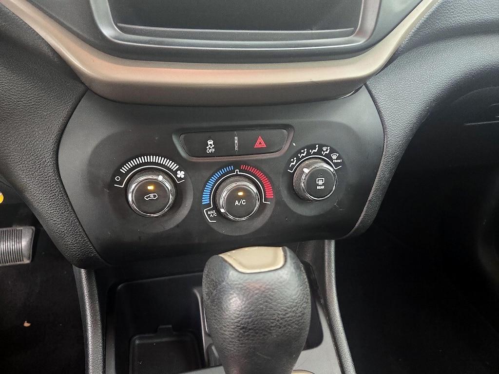 used 2015 Jeep Cherokee car, priced at $14,998