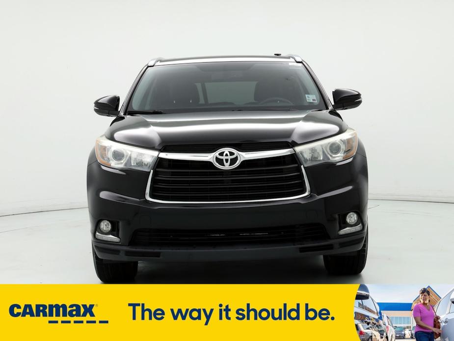 used 2015 Toyota Highlander car, priced at $24,998