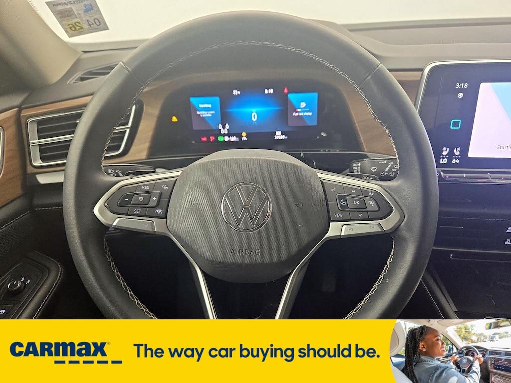 used 2024 Volkswagen Atlas car, priced at $32,998