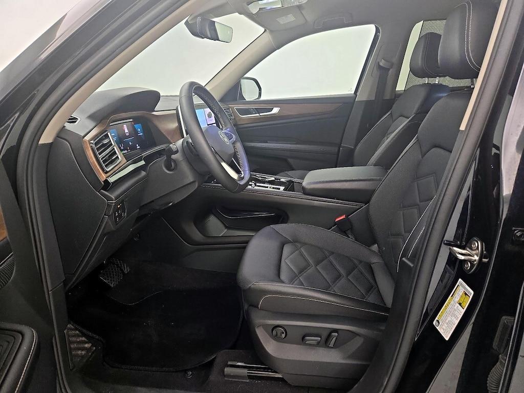 used 2024 Volkswagen Atlas car, priced at $32,998