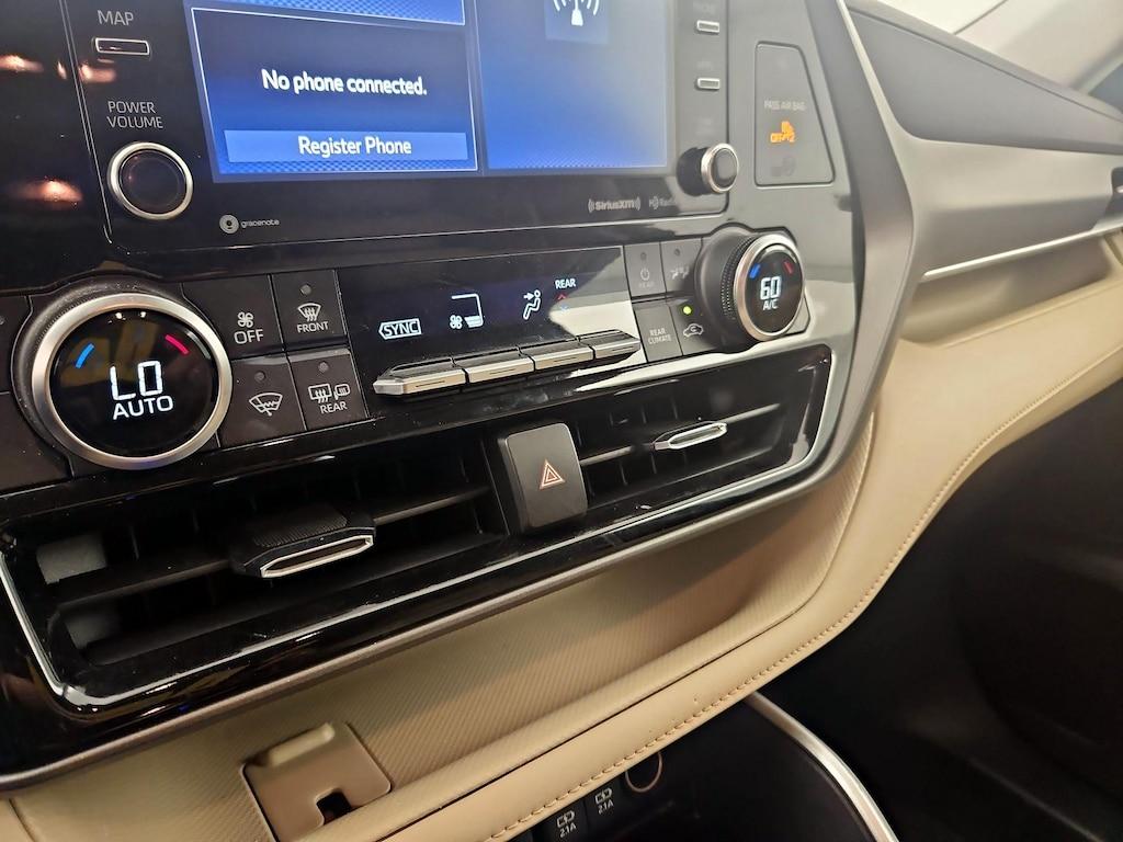 used 2021 Toyota Highlander Hybrid car, priced at $38,998