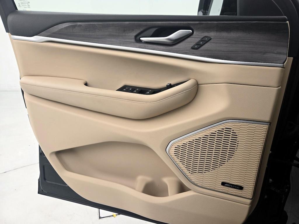 used 2022 Jeep Grand Cherokee car, priced at $31,998