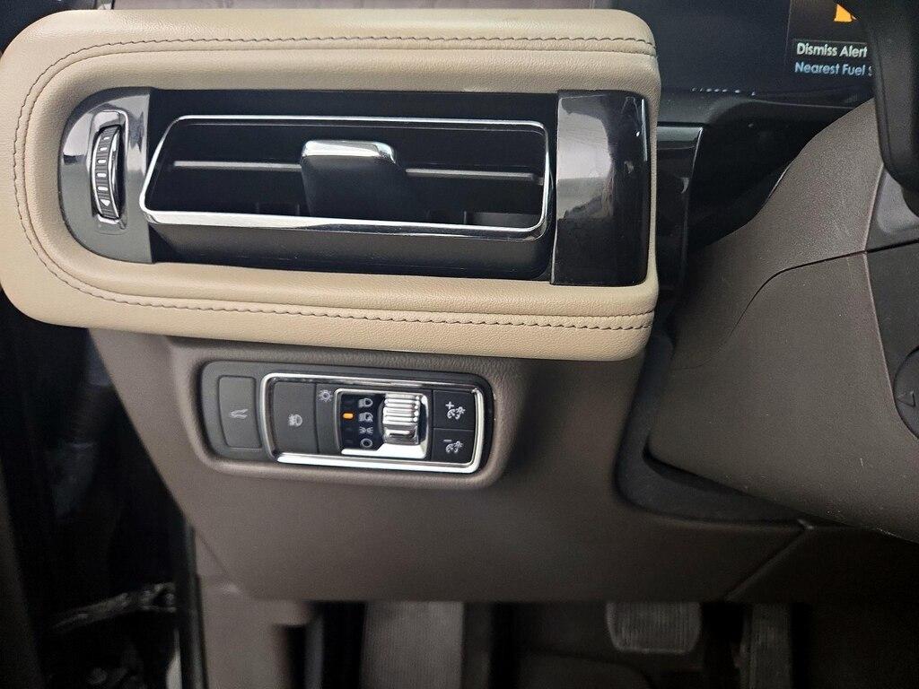 used 2020 Lincoln Aviator car, priced at $32,998