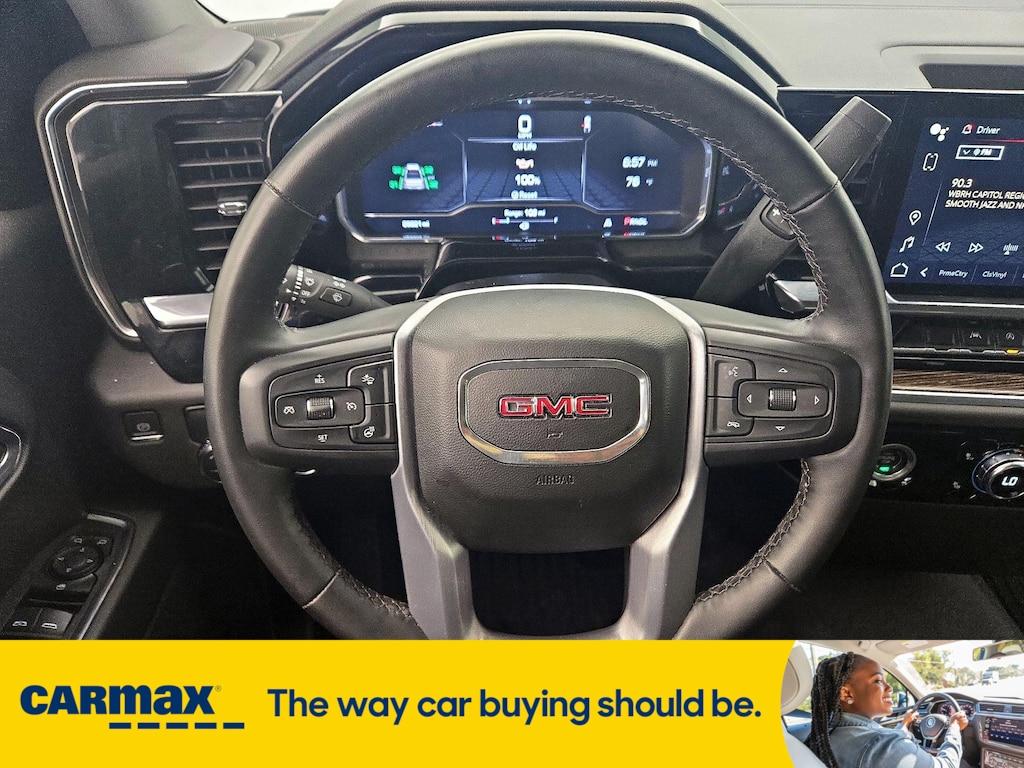 used 2024 GMC Sierra 1500 car, priced at $41,998