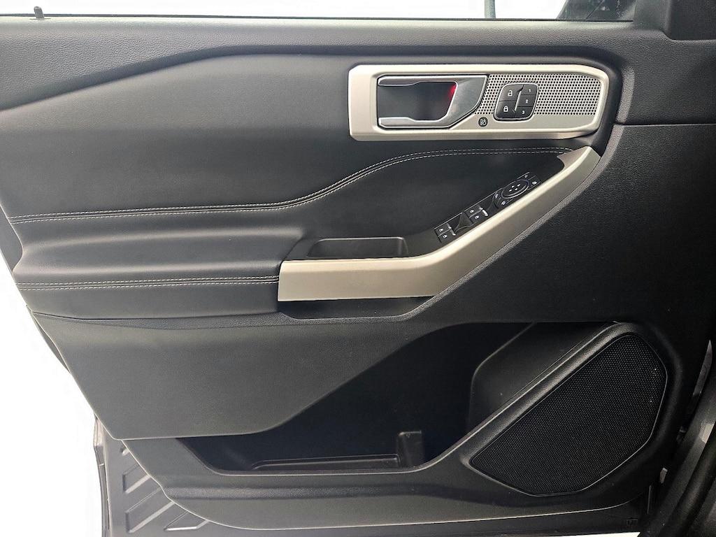 used 2021 Ford Explorer car, priced at $27,998