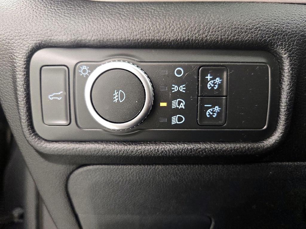 used 2021 Ford Explorer car, priced at $27,998