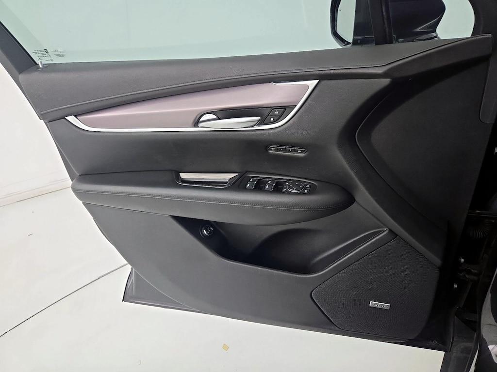 used 2017 Cadillac XT5 car, priced at $19,998