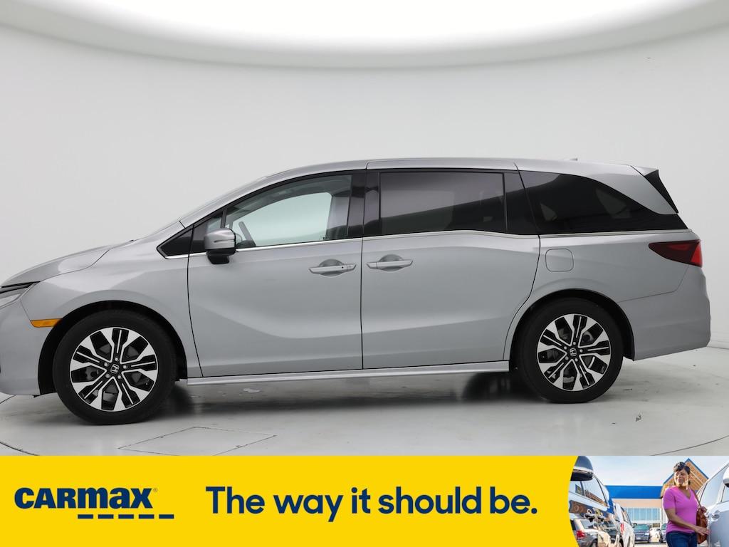 used 2025 Honda Odyssey car, priced at $47,998