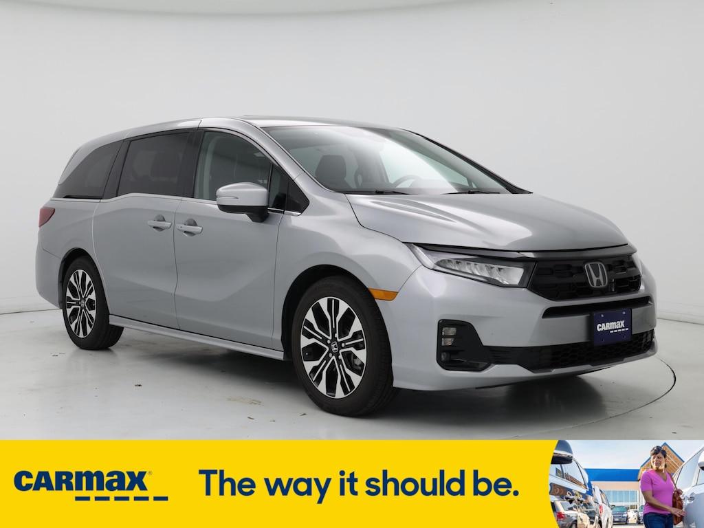 used 2025 Honda Odyssey car, priced at $47,998