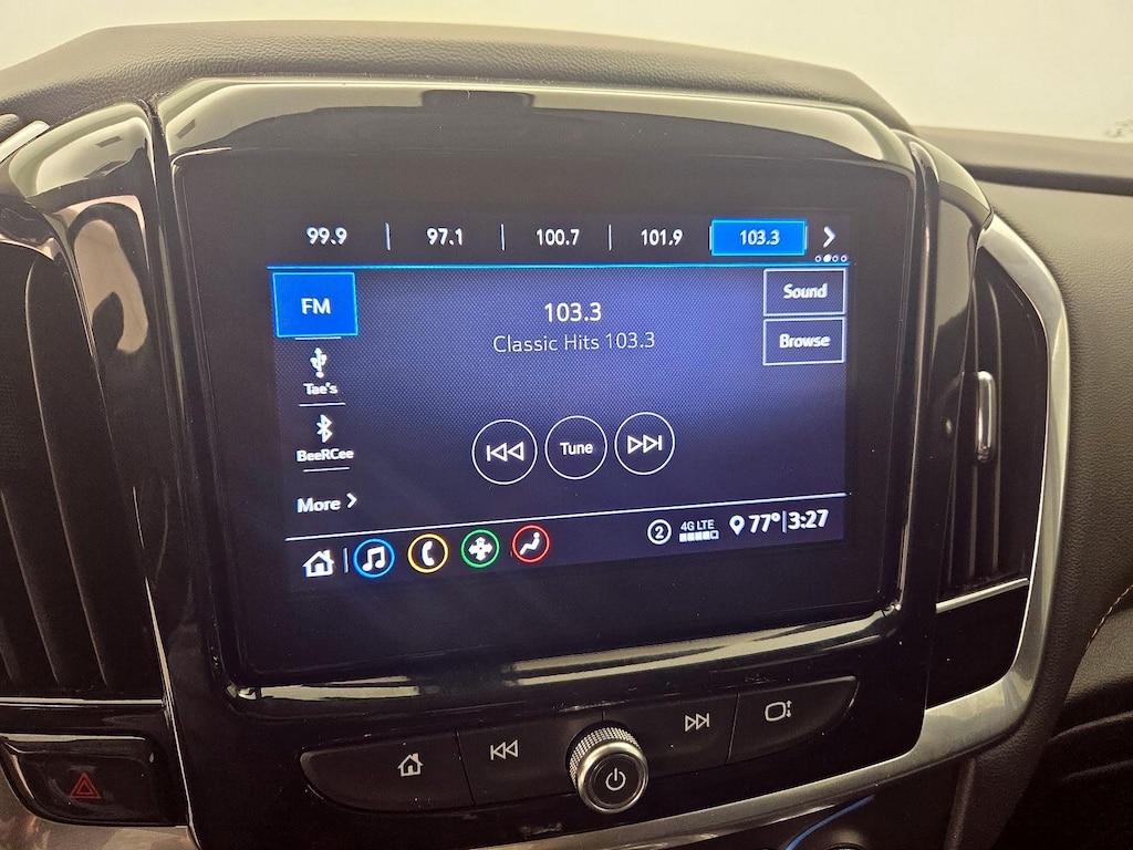 used 2020 Chevrolet Traverse car, priced at $22,998