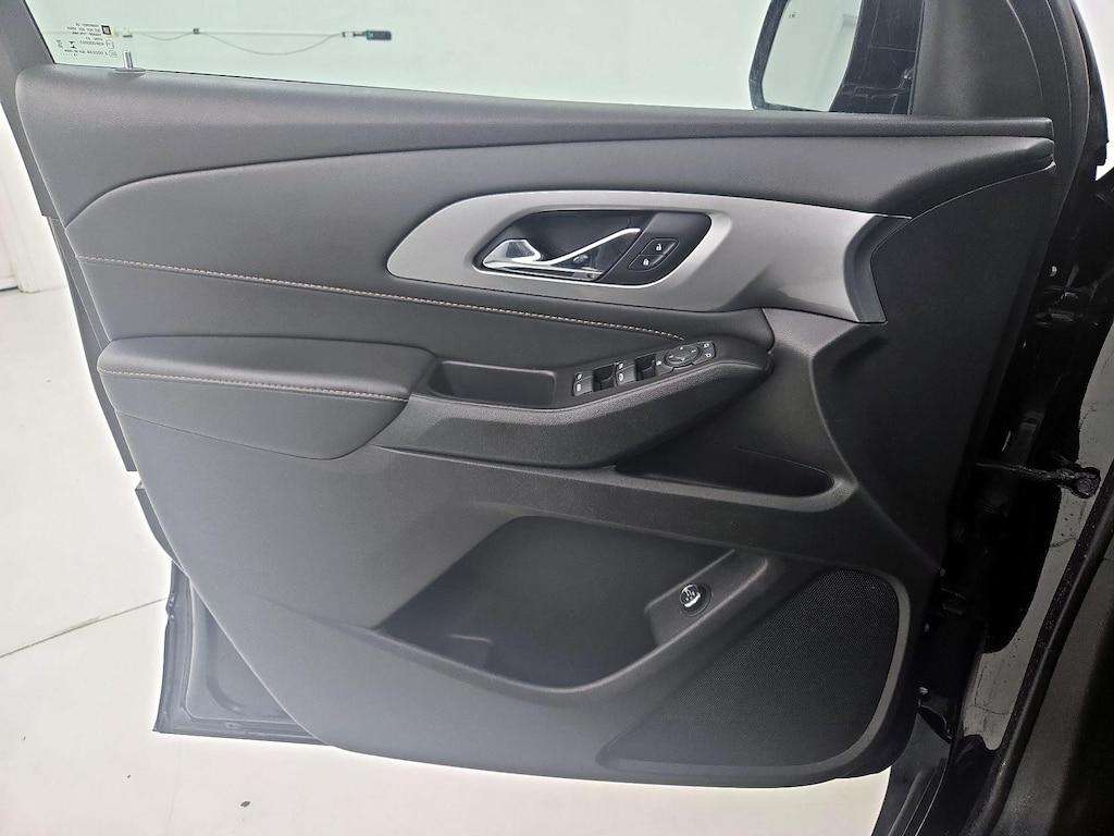 used 2020 Chevrolet Traverse car, priced at $22,998