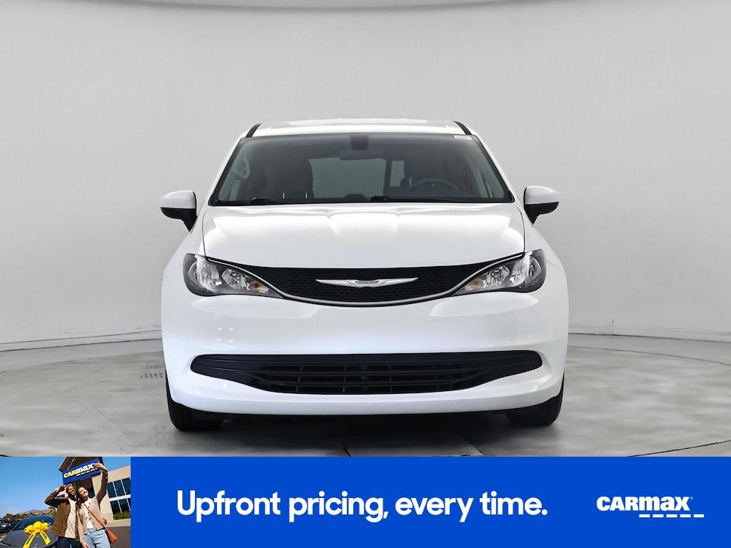 used 2018 Chrysler Pacifica car, priced at $19,998