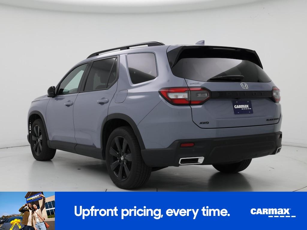 used 2025 Honda Pilot car, priced at $49,998