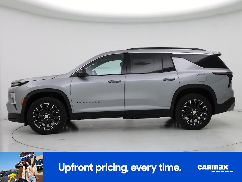 used 2025 Chevrolet Traverse car, priced at $42,998