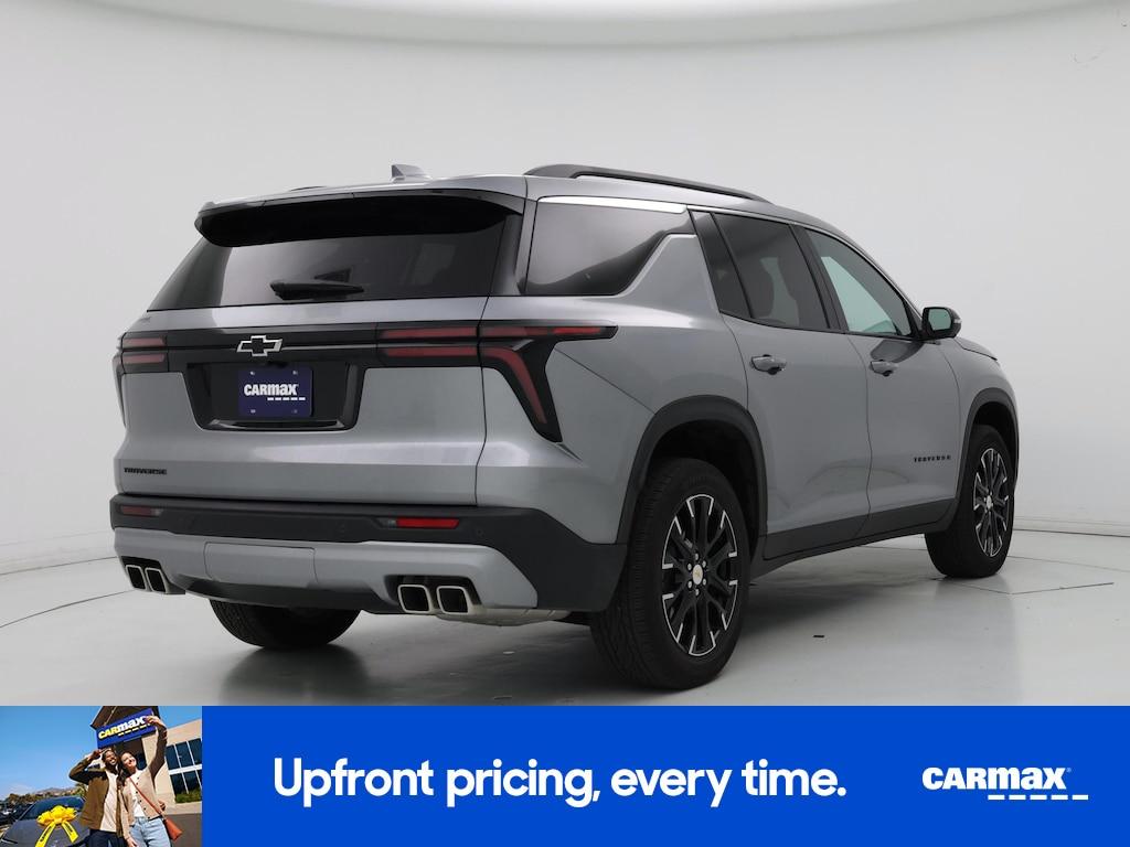 used 2025 Chevrolet Traverse car, priced at $42,998